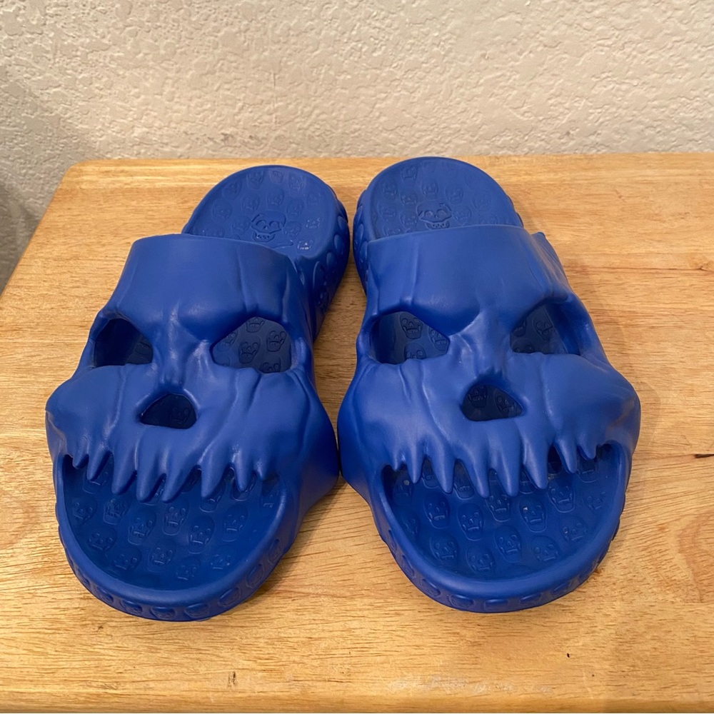 Blue Skull Men Slides